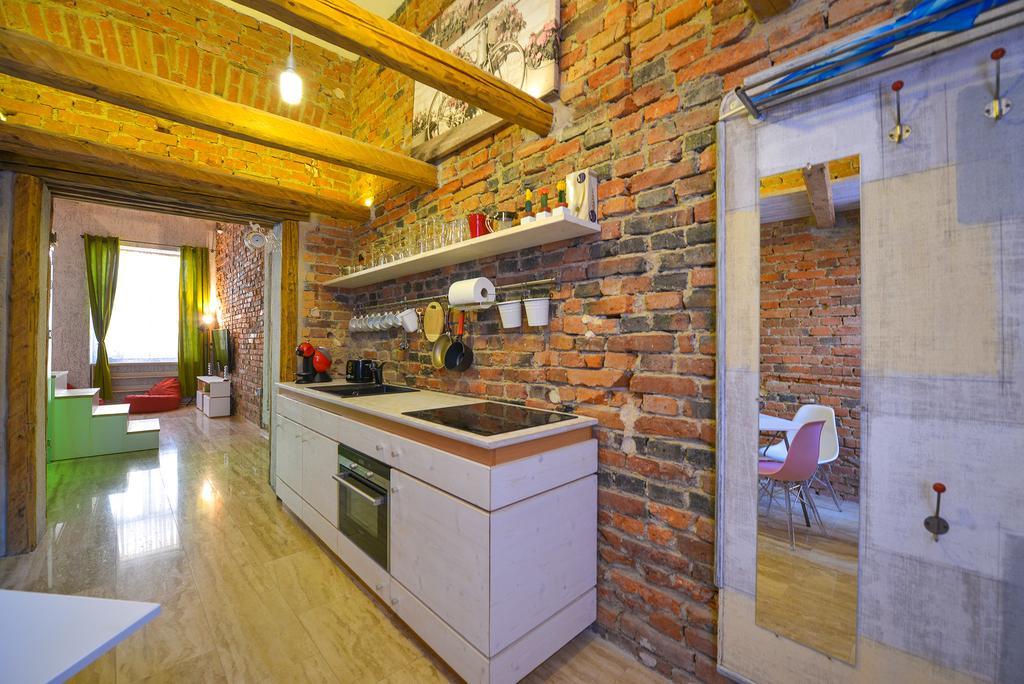 Michael Weiss Apartment Brasov Luaran gambar