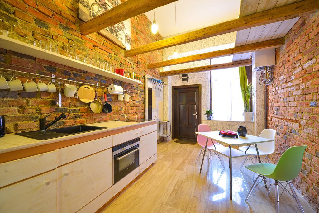 Michael Weiss Apartment Brasov Luaran gambar