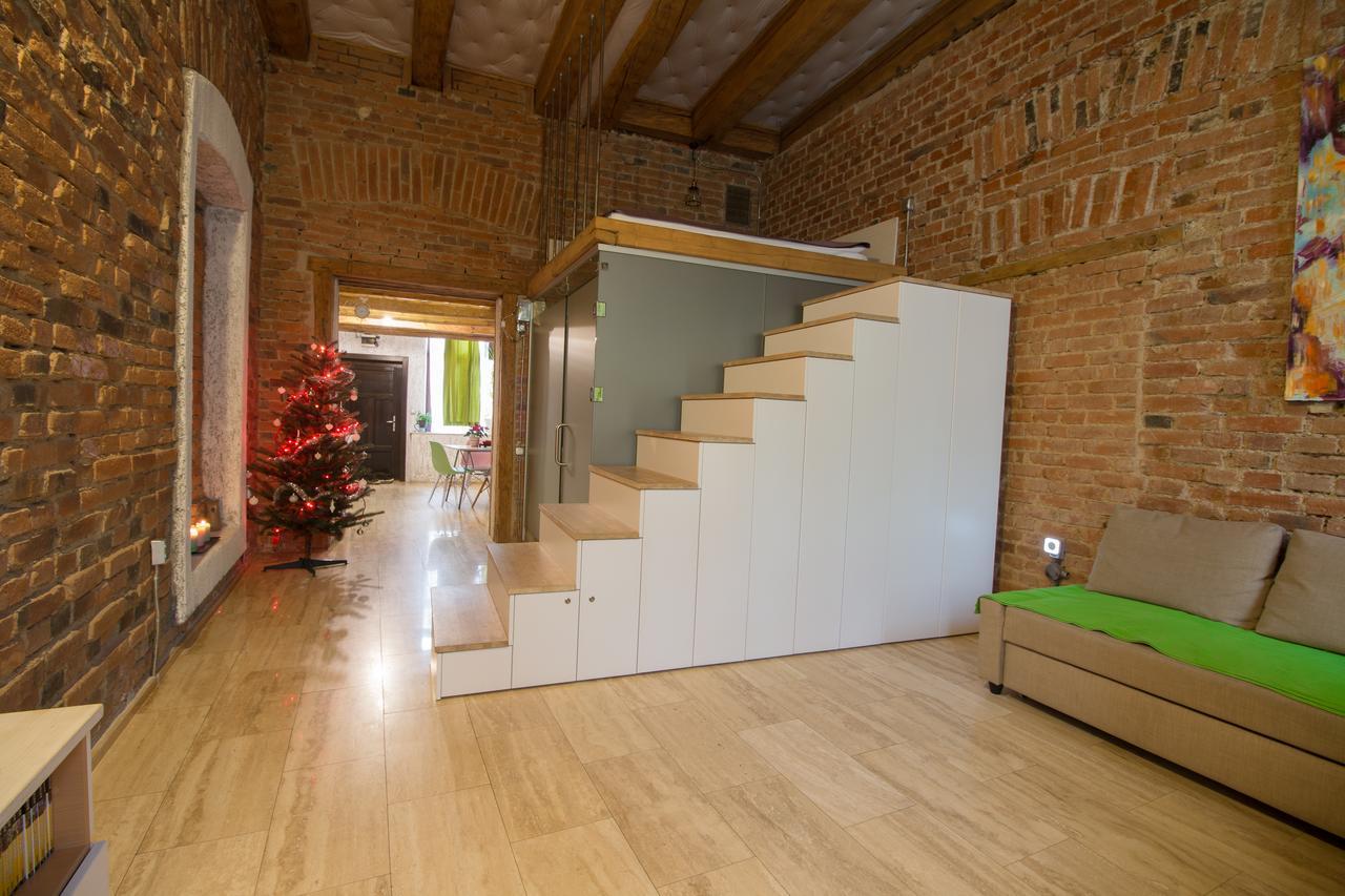 Michael Weiss Apartment Brasov Luaran gambar